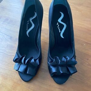 Nina Black satin open toe heels stilettos size 7